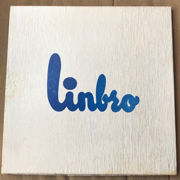 Linbro tablecloth and napkins, vintage unused - Picture 3 of 3